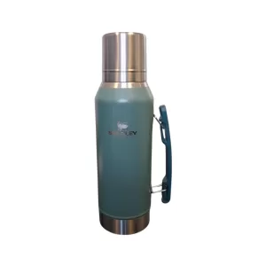 Termo Premium 1.2L Símil Stanley con pico cebador y manija rebatible VERDE
